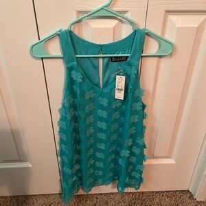 Pretty blue top